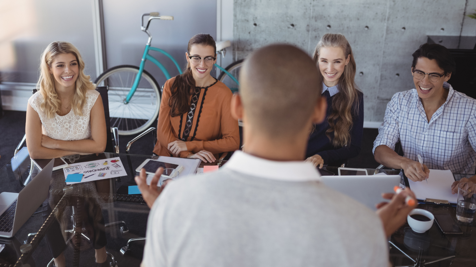 Prezentiraj kao maher – vizualno i sadržajno
